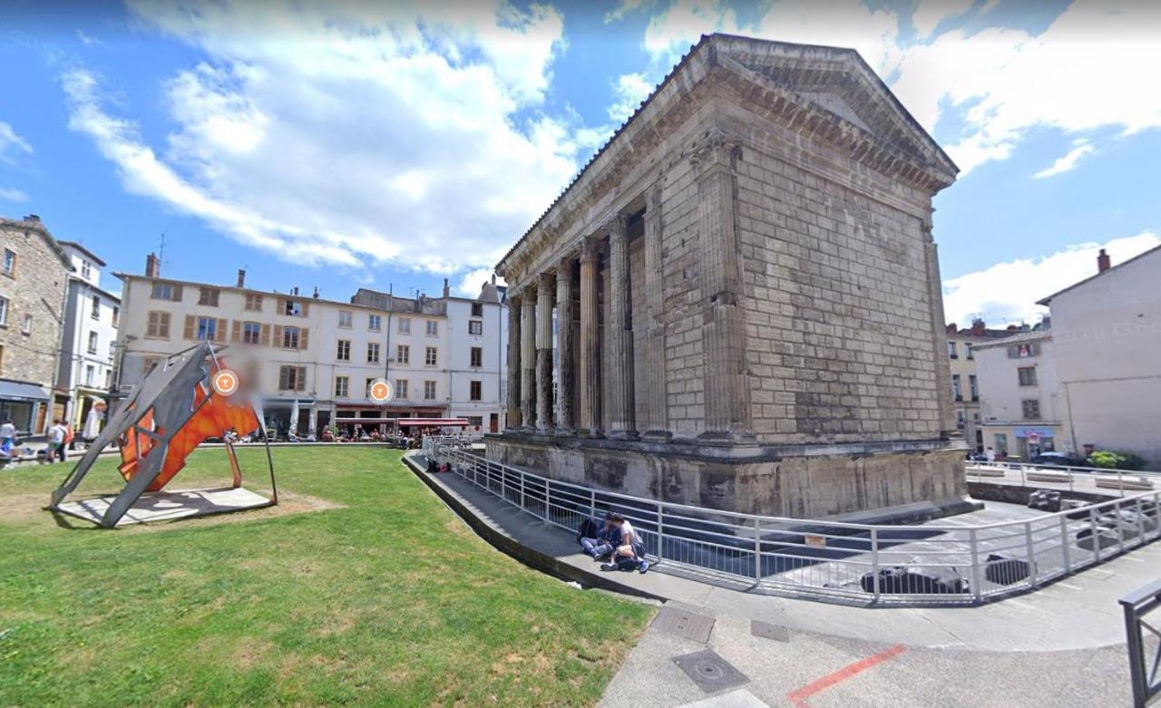 L'Appartement Du Temple A Vienne Exterior foto